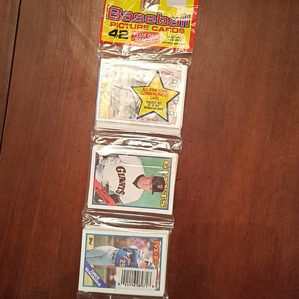 Topps 1988 baseball cards